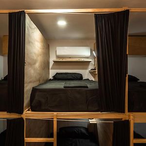 Bed 8-Bed Mixed Dormitory Room